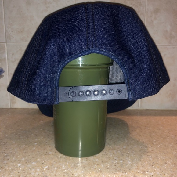 Authentic Vintage Snap back trucker hat - Picture 2 of 3